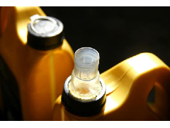 江门润滑油告诉你汽车润滑油系统的保养技巧